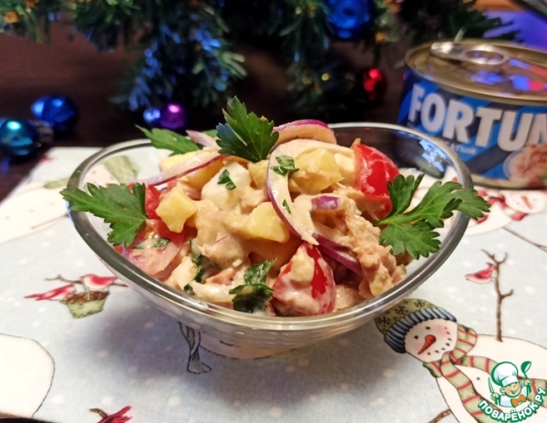 Овощной салат с тунцом и имбирём