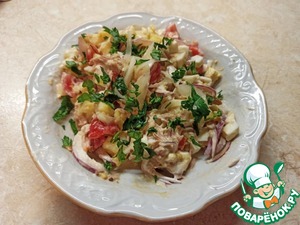 Овощной салат с тунцом и имбирём