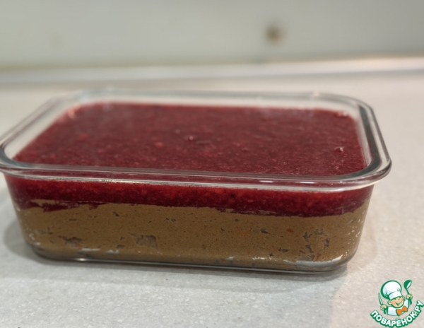 Паштет из индюшиной печени с брусничным желе