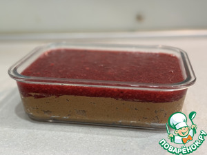 Паштет из индюшиной печени с брусничным желе