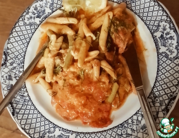 Паста с чили, фетой и укропом