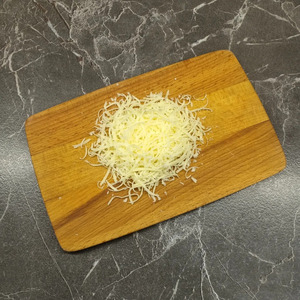 Паста с курицей, грибами и песто