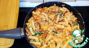 Паста с курицей по-тоскански Паста с курицей по-тоскански