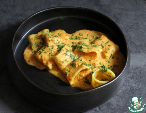 Паста с сыром страчателла и запечёнными овощами