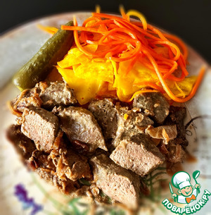 Печень говяжья. Жареная с луком