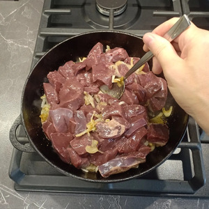 Печень в сливках