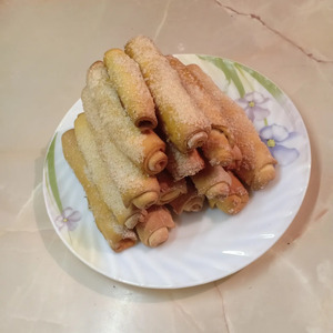 Печенье из дрожжевого теста «Сахарные трубочки»