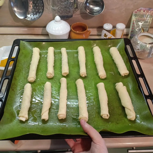 Печенье из дрожжевого теста «Сахарные трубочки»