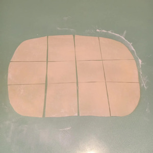 Печенье из дрожжевого теста «Сахарные трубочки»