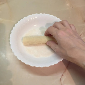 Печенье из дрожжевого теста «Сахарные трубочки»