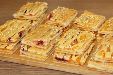 Печенье с фруктовой начинкой Печенье с фруктовой начинкой