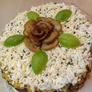 Печеночный торт с грибами