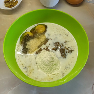 Печеночный торт с грибами