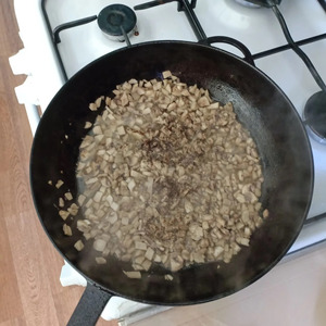 Печеночный торт с грибами