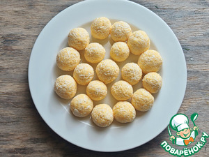 Печёночные блины с лисичками и сыром