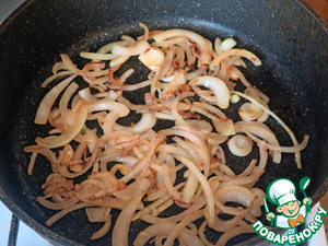 Печёночные блины с лисичками и сыром