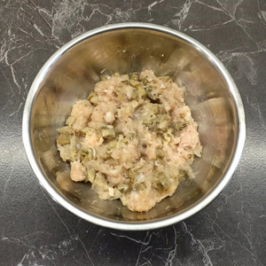 Перец, фаршированный фаршем и грибами Перец, фаршированный фаршем и грибами