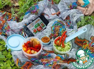 Перечный соус с колбасками "Пикник интроверта"