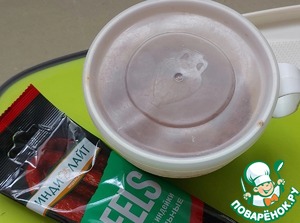 Перечный соус с колбасками "Пикник интроверта"