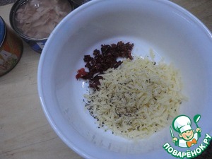 Пикантные канапе с тунцом Пикантные канапе с тунцом