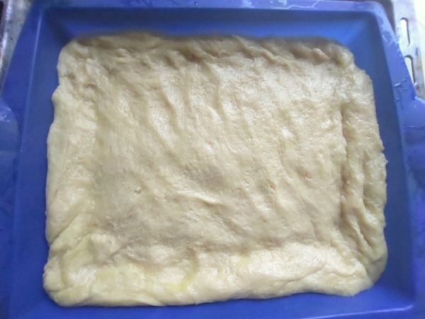 Пирог с халвой как кулич Пирог с халвой как кулич