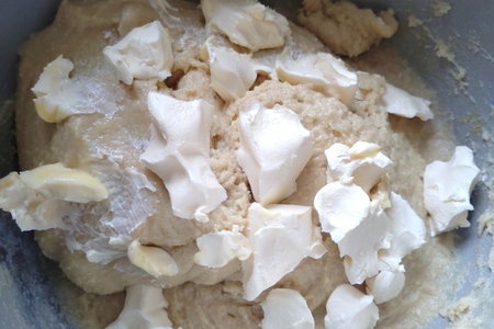 Пирог с халвой как кулич Пирог с халвой как кулич