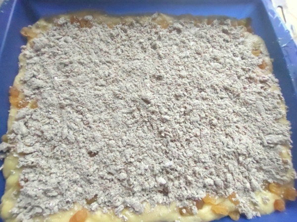 Пирог с халвой как кулич Пирог с халвой как кулич