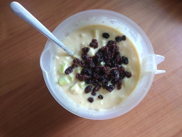 Пирог творожно яблочный с изюмом Пирог творожно яблочный с изюмом