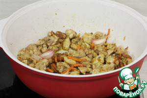 Плов из птитима с курицей