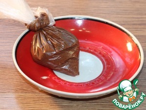 Полосатое пирожное с вареной сгущенкой Полосатое пирожное с вареной сгущенкой