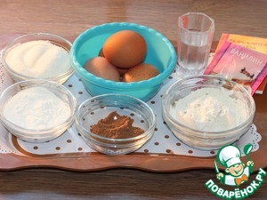 Полосатое пирожное с вареной сгущенкой Полосатое пирожное с вареной сгущенкой