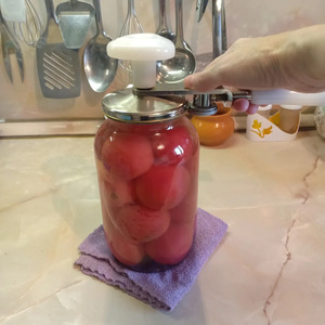 Помидоры с медом &laquo;Очень вкусные&raquo;