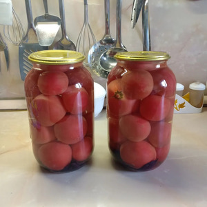 Помидоры с медом &laquo;Очень вкусные&raquo;