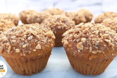 Постные медовые кексы с грецкими орехами Постные медовые кексы с грецкими орехами