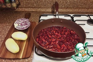 Постный борщ с краснокочанной капустой Постный борщ с краснокочанной капустой