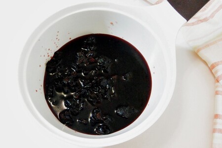 Пряный кекс с портвейном и черносливом 