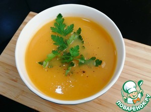 Пряный суп из тыквы и яблок Пряный суп из тыквы и яблок