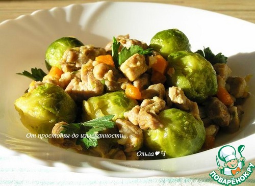 Рагу из индейки с брюссельской капустой Рагу из индейки с брюссельской капустой