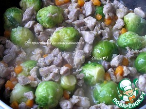 Рагу из индейки с брюссельской капустой Рагу из индейки с брюссельской капустой