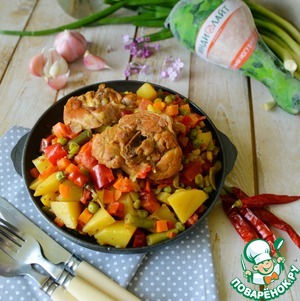 Рагу из индейки с овощами "А-ля Афритада" Рагу из индейки с овощами "А-ля Афритада"