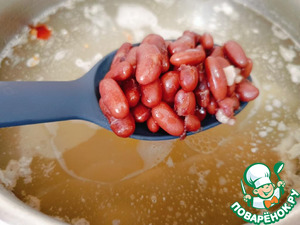 Рассольник с фасолью и пшеничной крупой