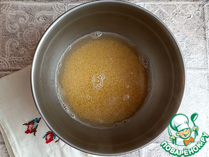 Рассыпчатая пшённая каша со шкварками