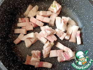 Рассыпчатая пшённая каша со шкварками