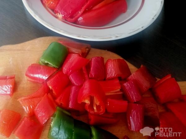 Рецепт: Аджика сырая быстрая - по-домашнему, типа "Лазыжан" Рецепт: Аджика сырая быстрая - по-домашнему, типа "Лазыжан"