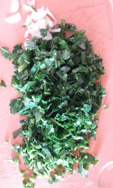 Рецепт: Баклажанная икра с помидорами и сладким перцем - С острым перцем и чесноком Рецепт: Баклажанная икра с помидорами и сладким перцем - С острым перцем и чесноком