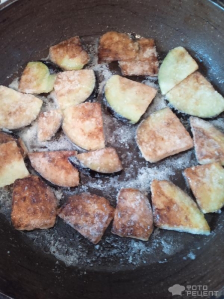 Рецепт: Баклажановый салат - С помидорами и болгарским перцем и хрустящими баклажанами: очень вкусный и полезный