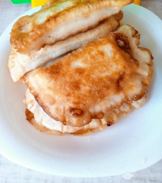 Рецепт: Безглютеновые чебуреки - Из заварного теста: нежнее обычных