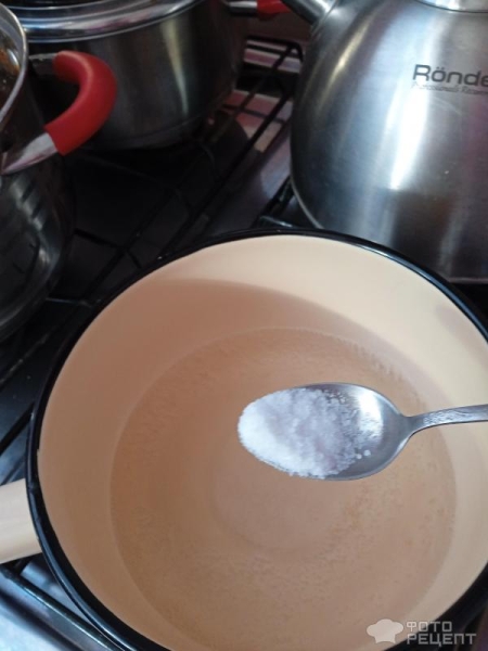 Рецепт: Безглютеновые чебуреки - Из заварного теста: нежнее обычных