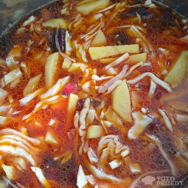 Рецепт: Борщ на томатной пасте с чесноком - Вариант лёгкого и быстрого борща, летний рецепт. Рецепт: Борщ на томатной пасте с чесноком - Вариант лёгкого и быстрого борща, летний рецепт.