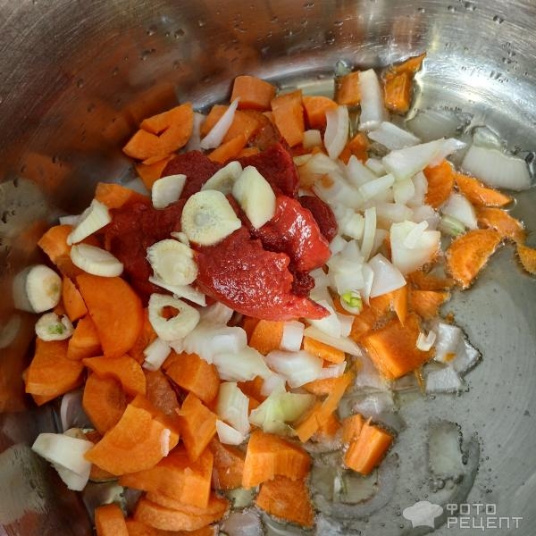 Рецепт: Борщ на томатной пасте с чесноком - Вариант лёгкого и быстрого борща, летний рецепт. Рецепт: Борщ на томатной пасте с чесноком - Вариант лёгкого и быстрого борща, летний рецепт.